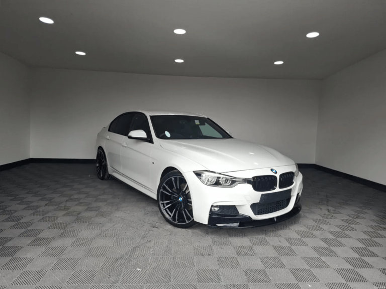 2016 BMW 320d M Sport Manual