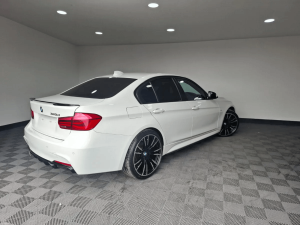 2016 BMW 320d M Sport Manual - photo 5