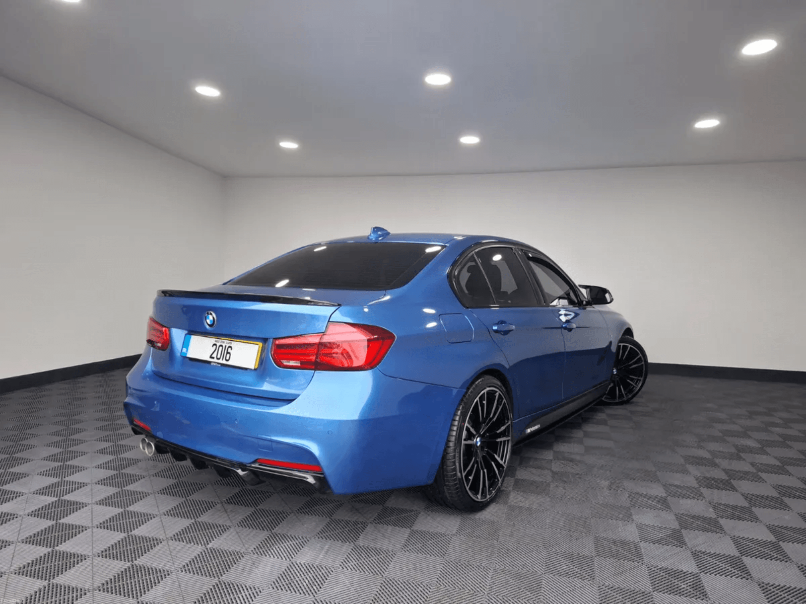 2016 BMW 320d M Sport Automatic