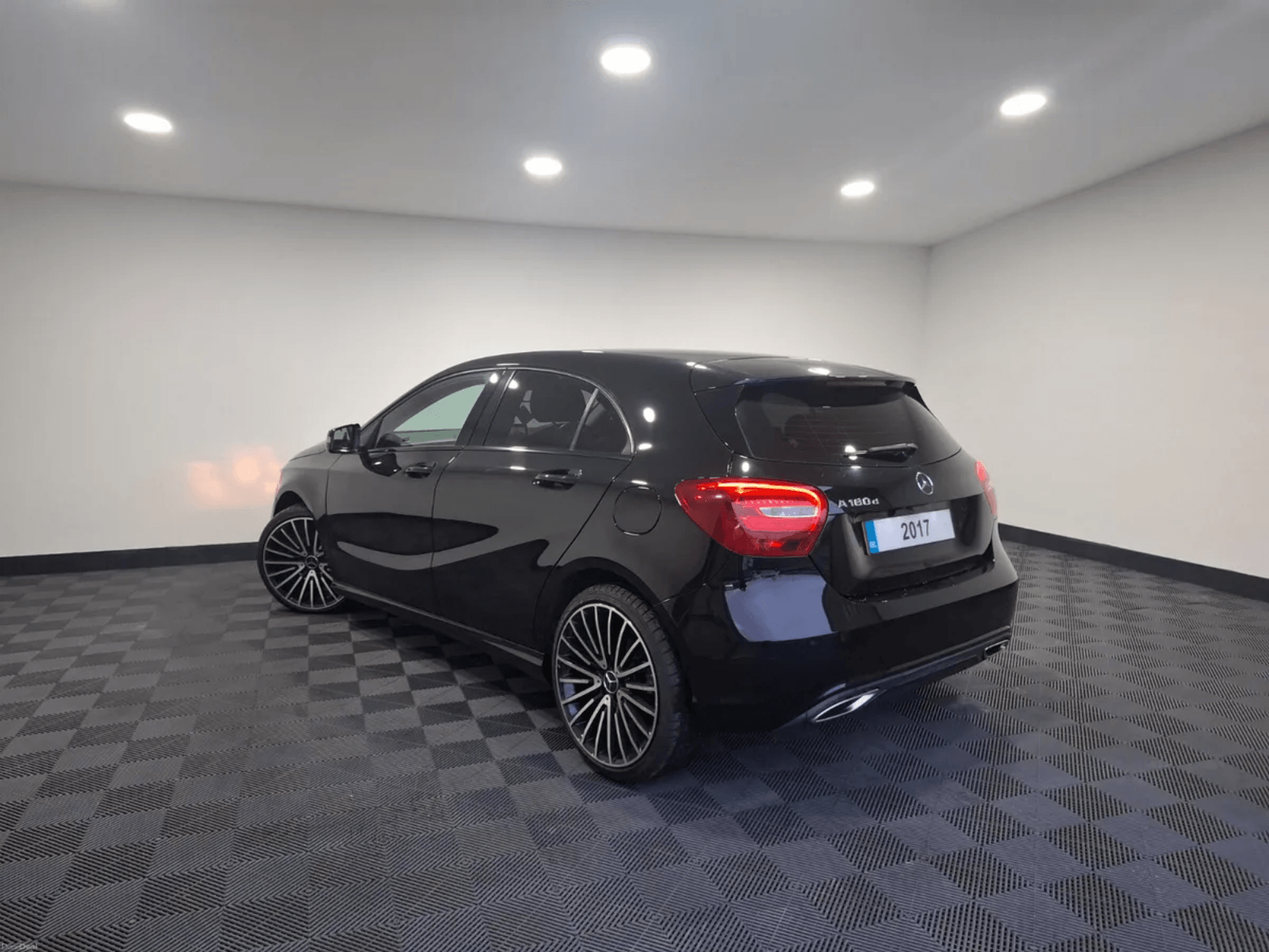 2017 Mercedes-Benz A180d