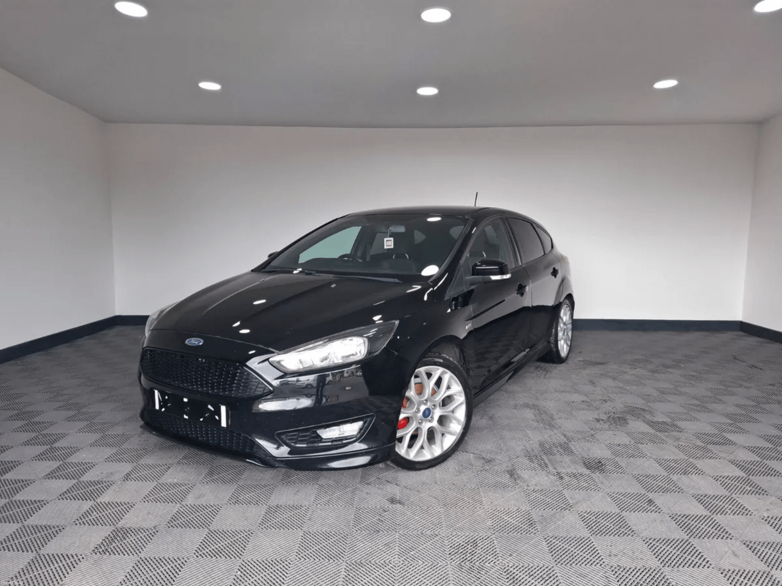 2017 Ford Focus ST-Line